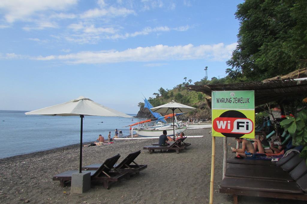 Warung Jemeluk & Home Stay Амед Номер фото