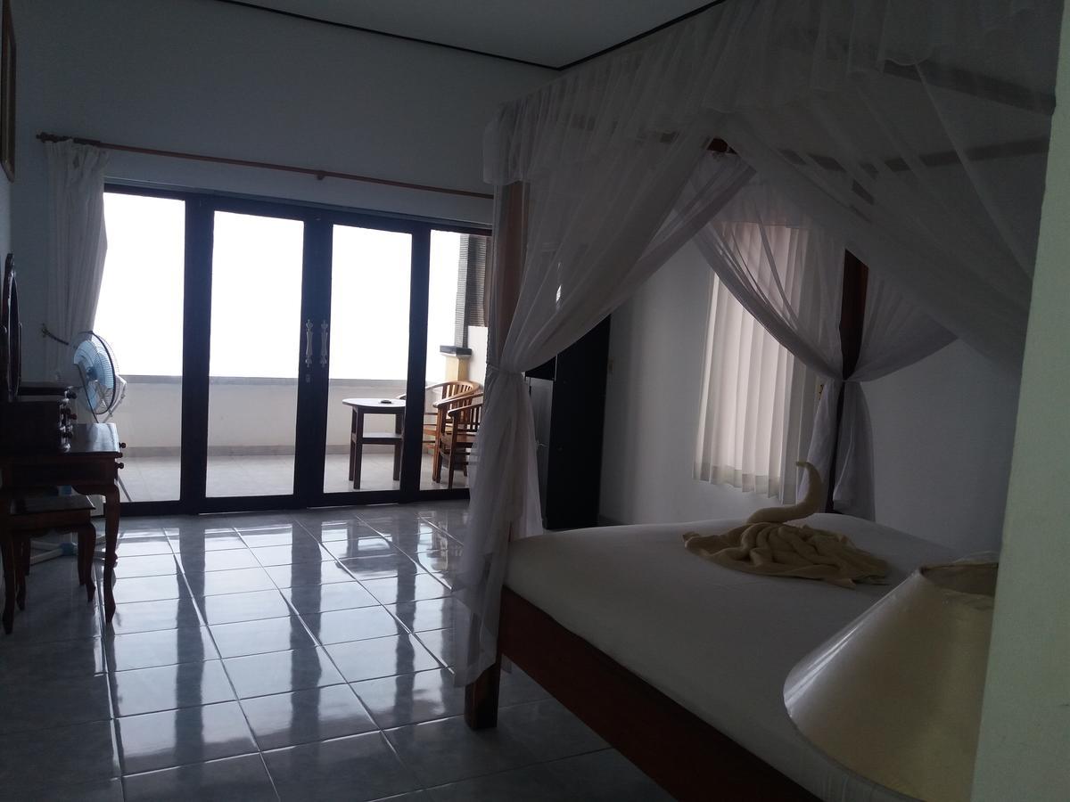 Warung Jemeluk & Home Stay Амед Экстерьер фото