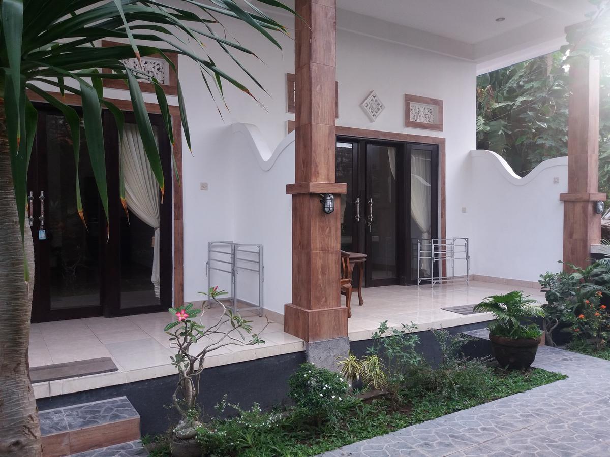Warung Jemeluk & Home Stay Амед Экстерьер фото