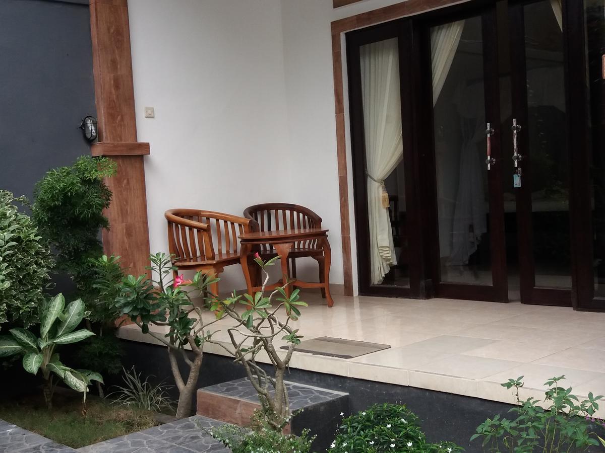 Warung Jemeluk & Home Stay Амед Экстерьер фото